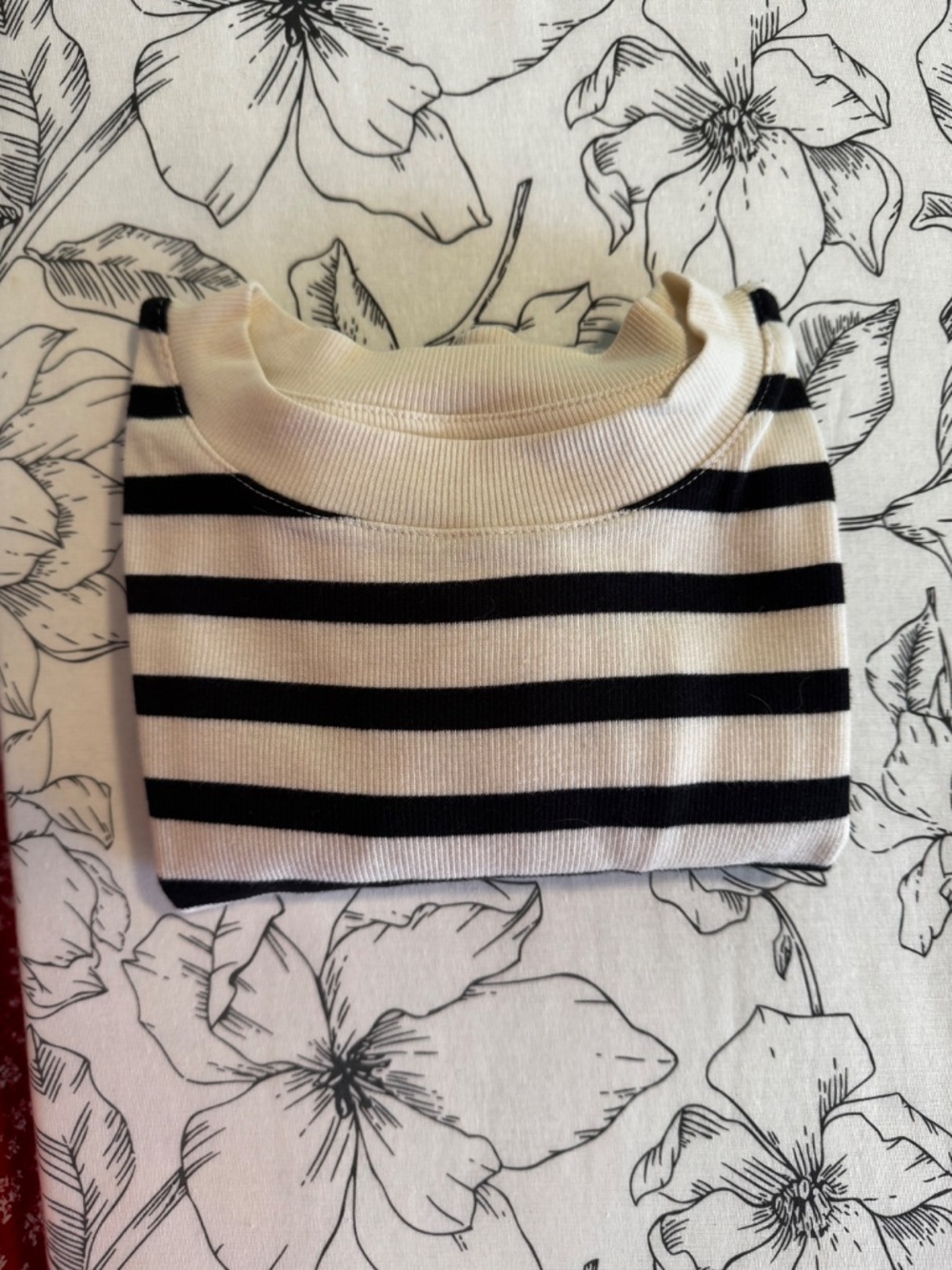 New! Rib knit short sleeved tee, size M, black/cream striped from a new day - Picture 4 of 10